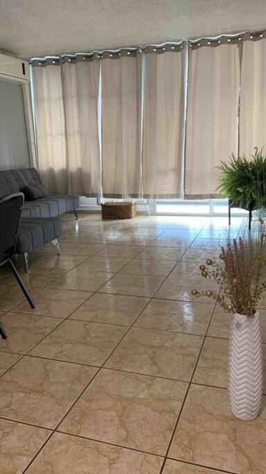 Isla Verde Apartment 1Br Сан Хуан Екстериор снимка