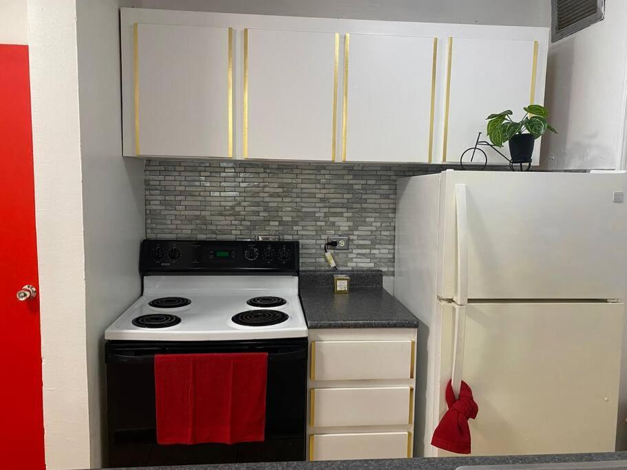 Isla Verde Apartment 1Br Сан Хуан Екстериор снимка
